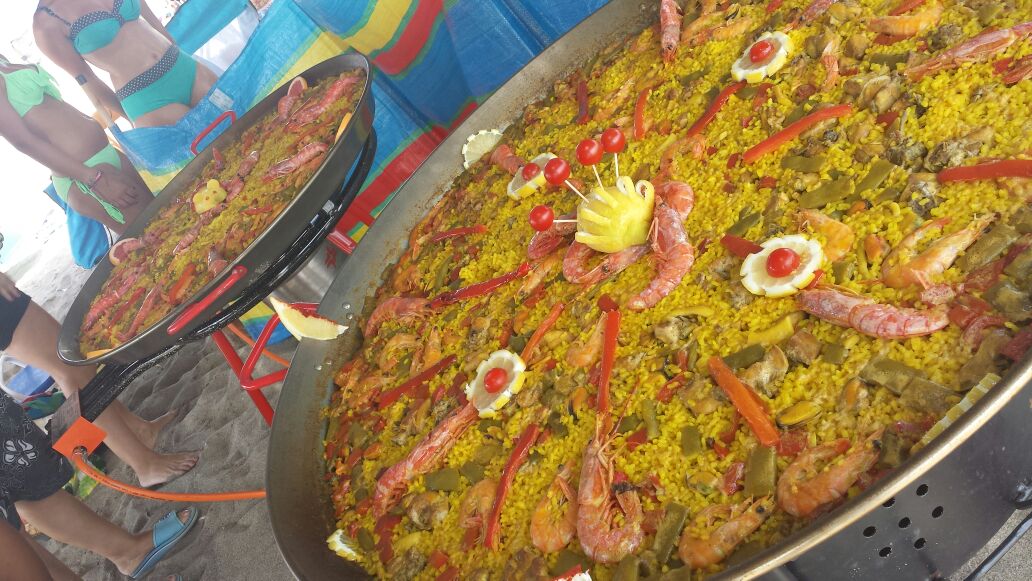 Hacemos la paella en vivo y en directo